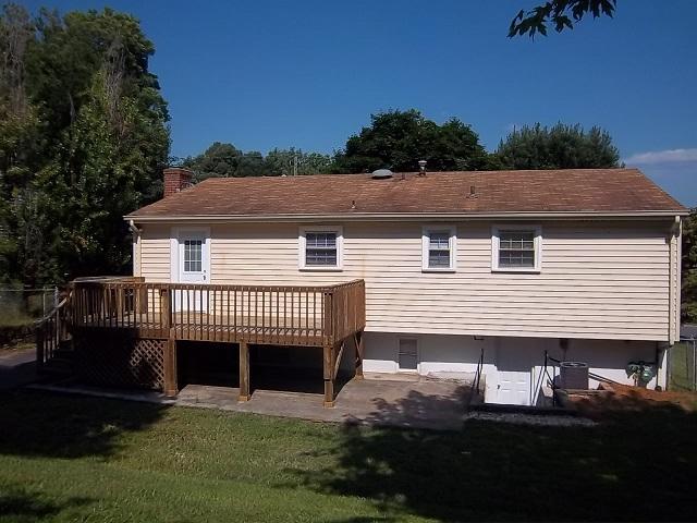 742 Ramada Road Vinton, VA 24179 - Photo 26 of 26 100_2006
