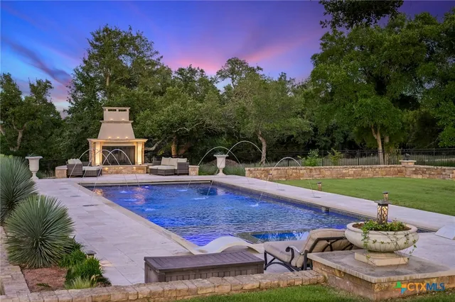 $4,250,000 | 511 County Road 262, Georgetown, TX 78633