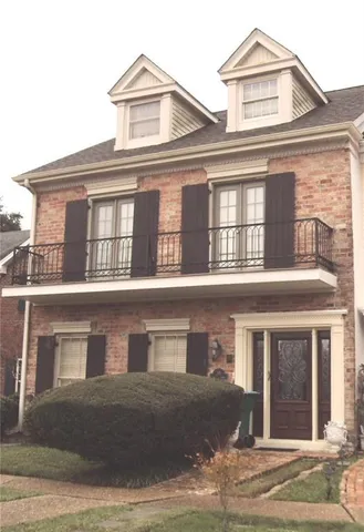 $295,000 | 10 Rue St Louis, Kenner, LA 70065