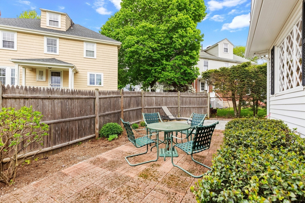 35 Badger Road Medford, MA 02155 - Photo 25 of 30