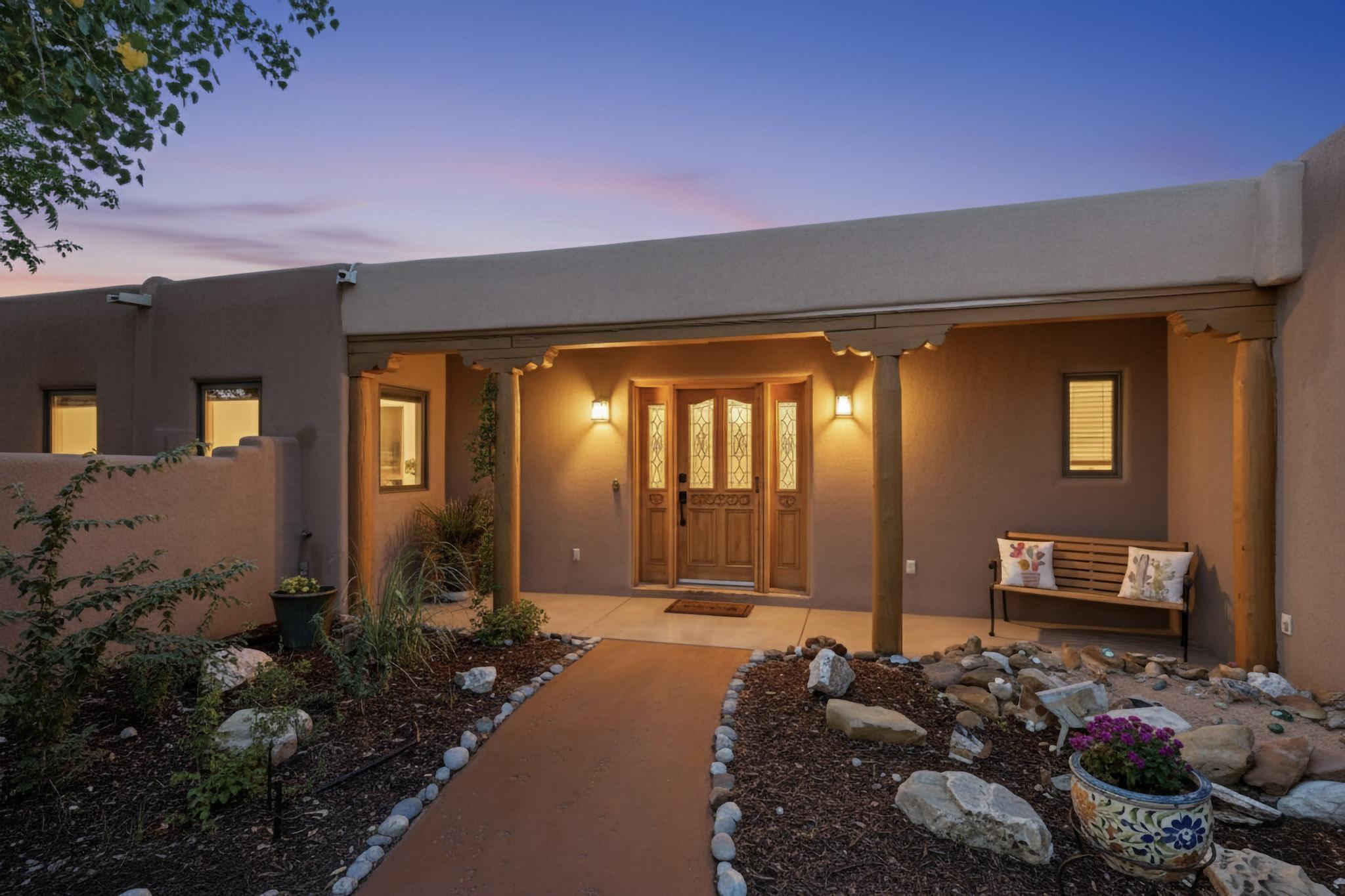 2000 Mate Court Northeast Rio Rancho, NM 87144 - Photo 1 of 61 Gallery Image 1