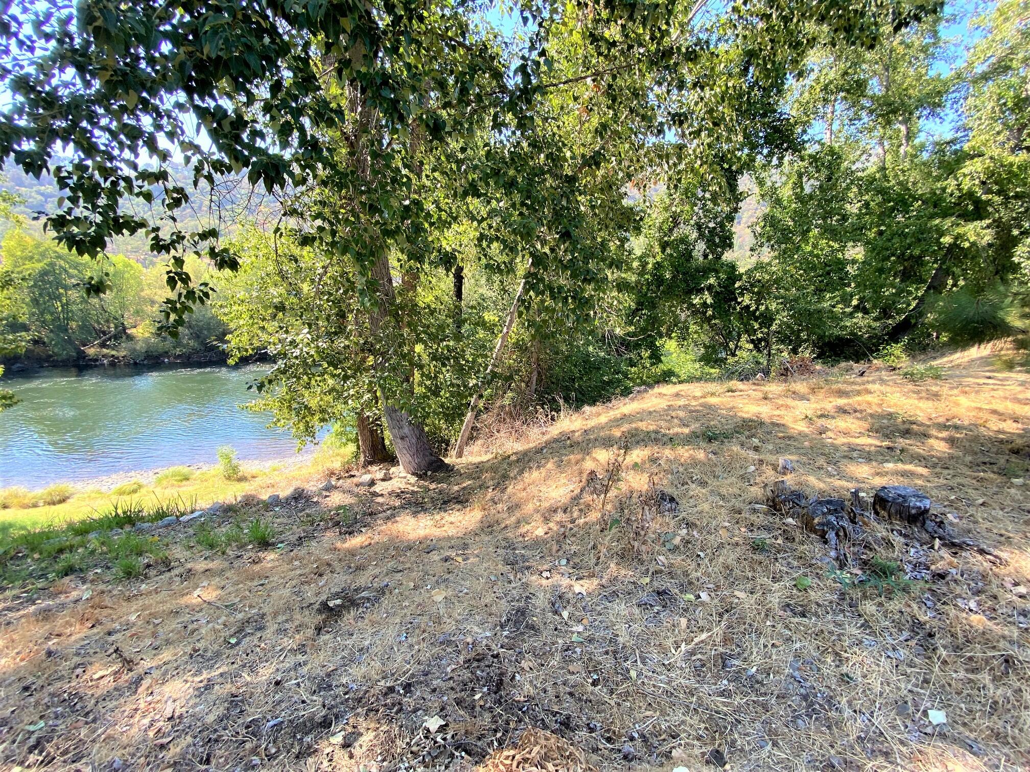 612 Upper River Road Gold Hill, OR 97525 - Photo 31 of 34 River Front 1