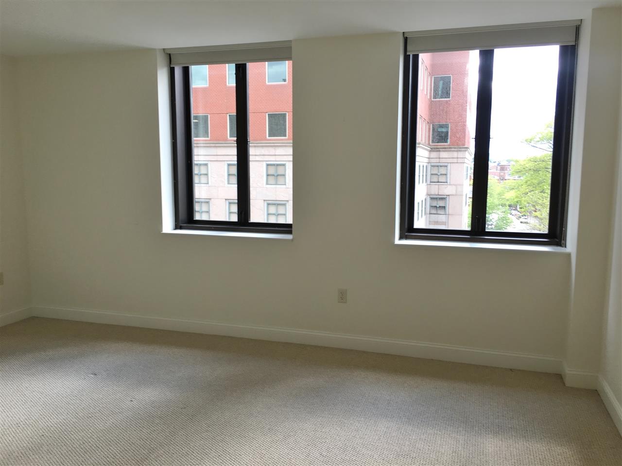 875 Elm Street, Unit 303 Manchester, NH 03101 - Photo 25 of 36