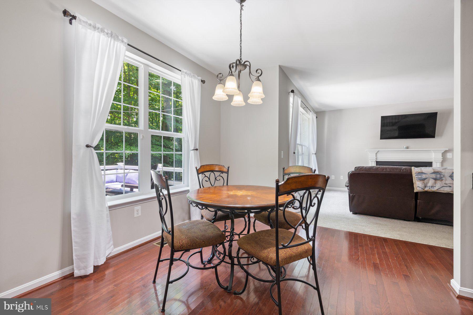 4111 Bayside Road Chesapeake Beach, MD 20732 - Photo 8 of 42 Kitchen table space