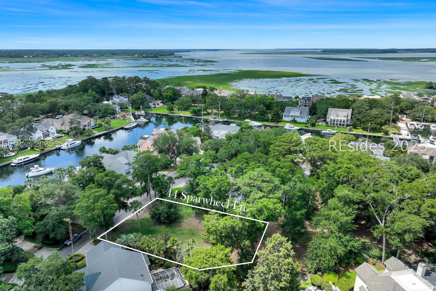 44 Sparwheel Lane Hilton Head Island, SC 29926 - Photo 1 of 35