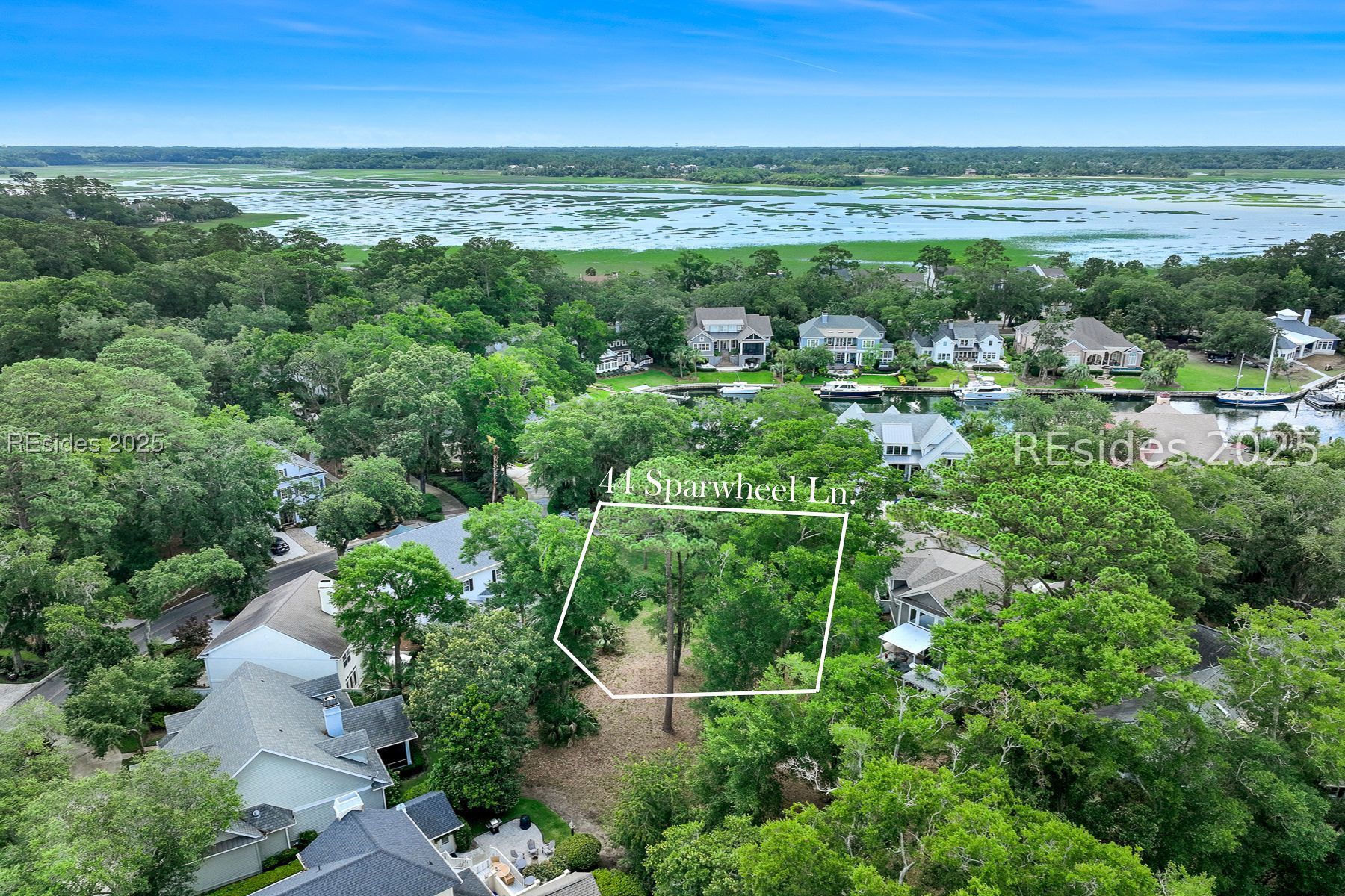 44 Sparwheel Lane Hilton Head Island, SC 29926 - Photo 11 of 35