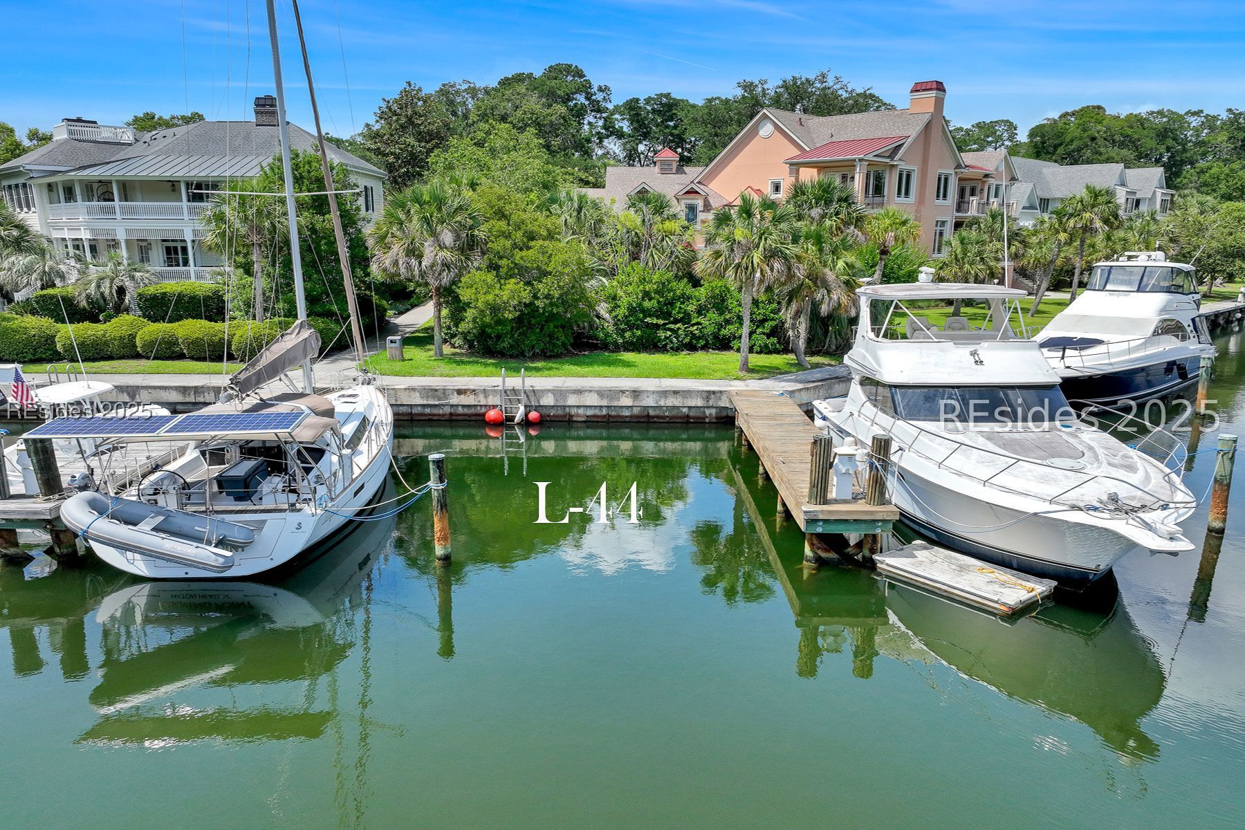 44 Sparwheel Lane Hilton Head Island, SC 29926 - Photo 3 of 35