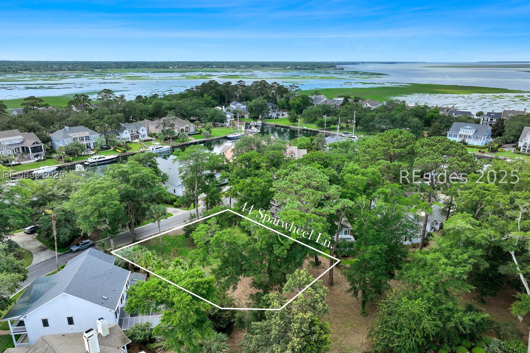 44 Sparwheel Lane Hilton Head Island, SC 29926 - Photo 10 of 35