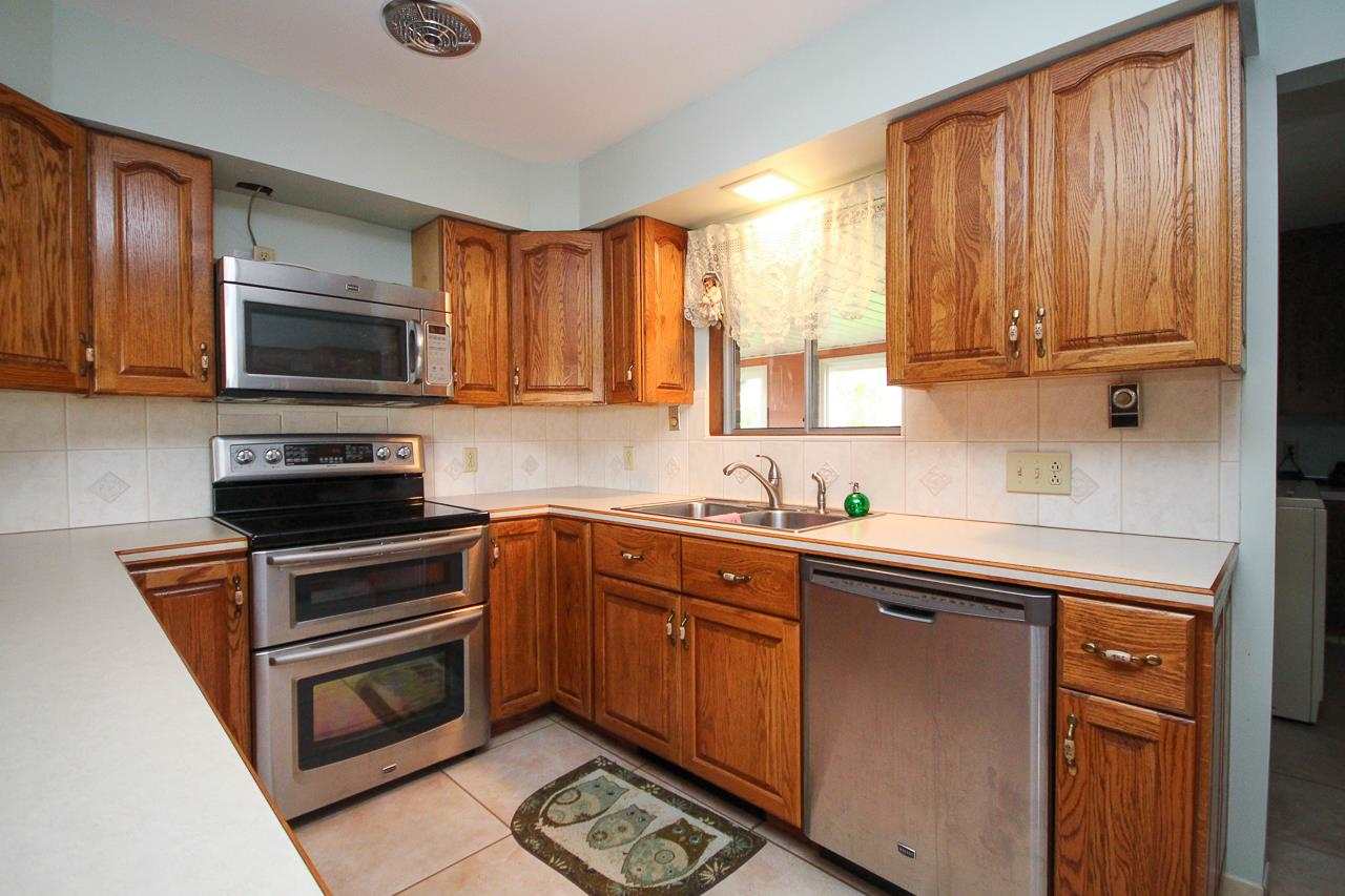 7023 East Broomfield Road Mount Pleasant, MI 48858 - Photo 10 of 32 1897337-9.JPG
