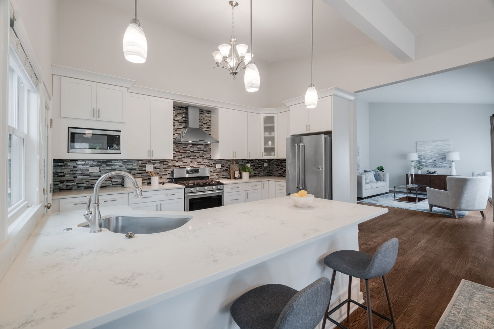 239 Kilpatrick Avenue Wilmette, IL 60091 - Photo 12 of 24