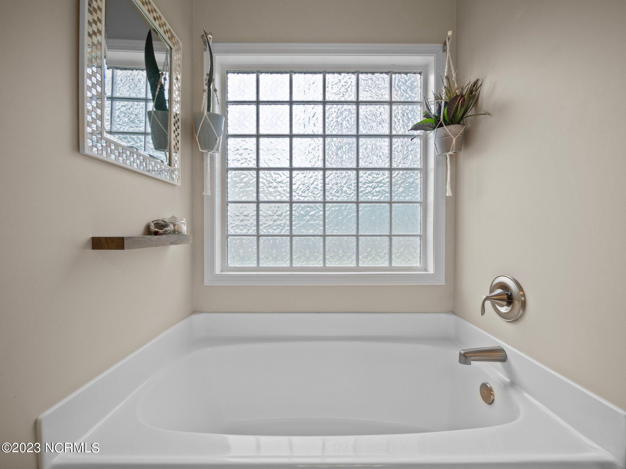 206 Murifield Drive Jacksonville, NC 28540 - Photo 21 of 57 21-web-or-mls-M1B16857