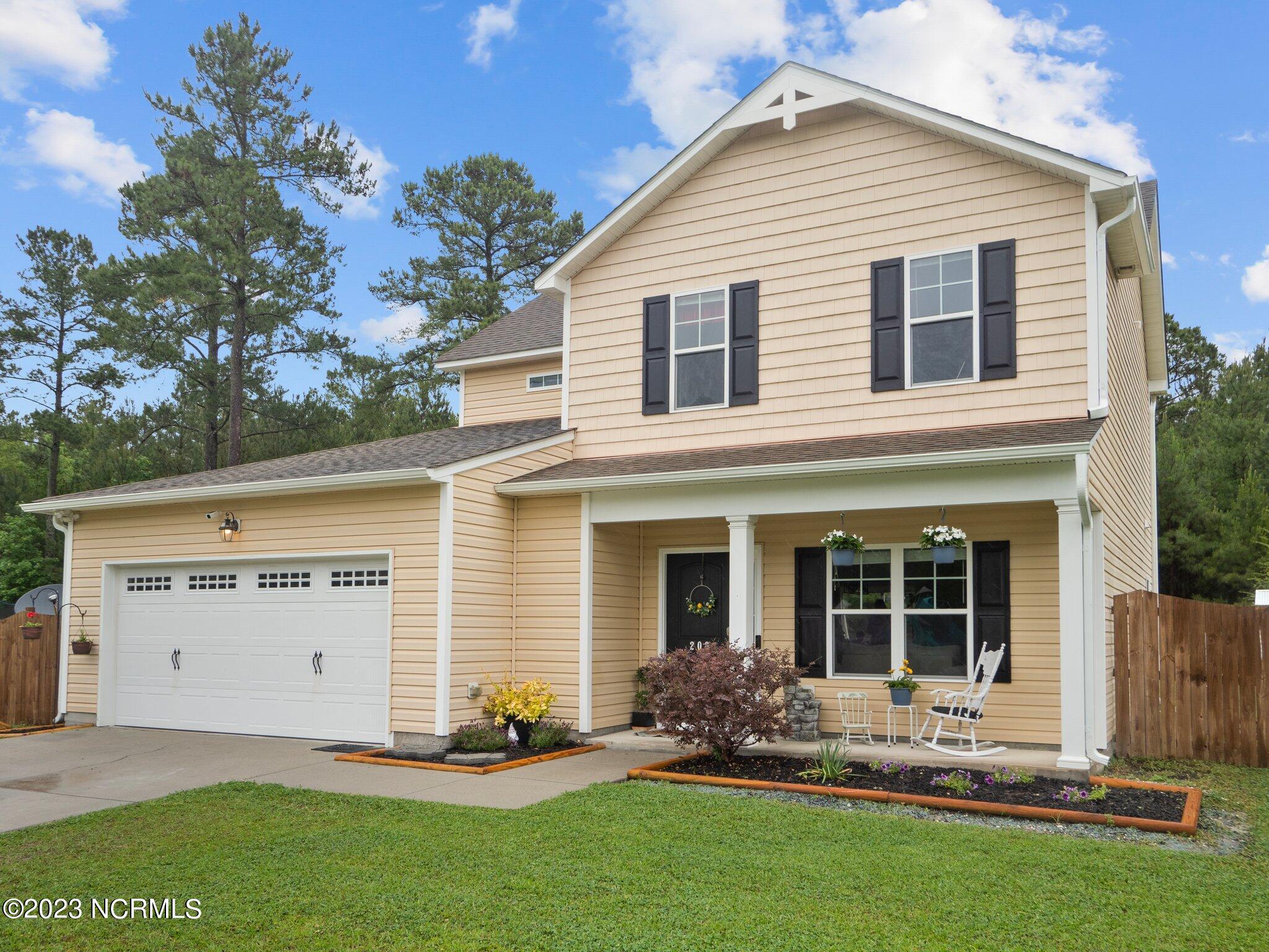 206 Murifield Drive Jacksonville, NC 28540 - Photo 3 of 57 2-web-or-mls-02
