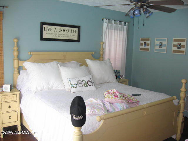 4219 Stacey Road West Jacksonville, FL 32250 - Photo 8 of 12 master bedroom