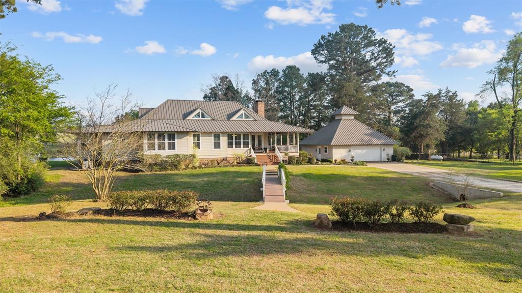810 East Fm 321 Palestine, TX 75803 - Photo 3 of 40