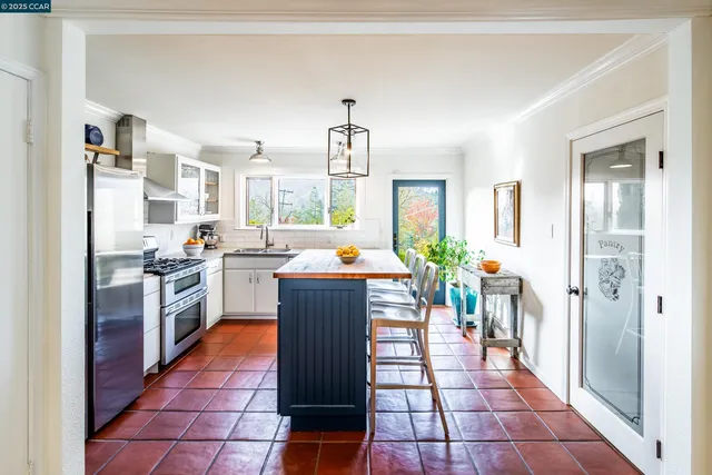 $1,495,000 | 1085 Oak Hill Road, Lafayette, CA 94549