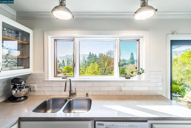 $1,495,000 | 1085 Oak Hill Road, Lafayette, CA 94549