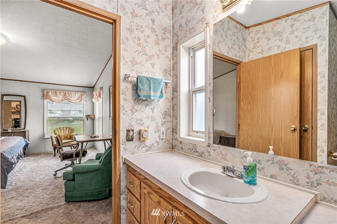 10132 Montana Road Everett, WA 98204 - Photo 19 of 23 Gallery Image 19