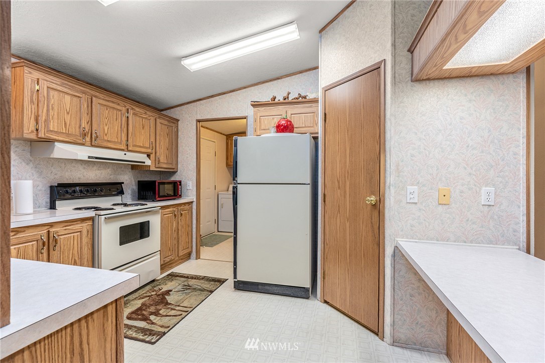 10132 Montana Road Everett, WA 98204 - Photo 8 of 23 Gallery Image 8