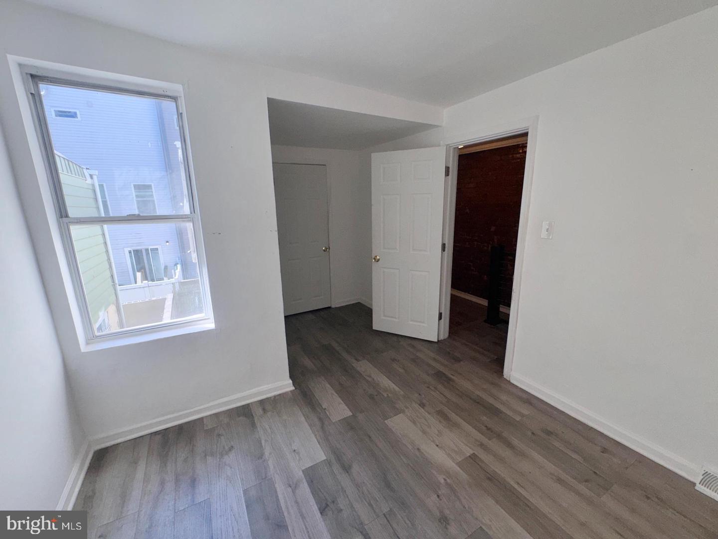2050 Reed Street Philadelphia, PA 19146 - Photo 20 of 23 UNIT 2: BEDROOM 1