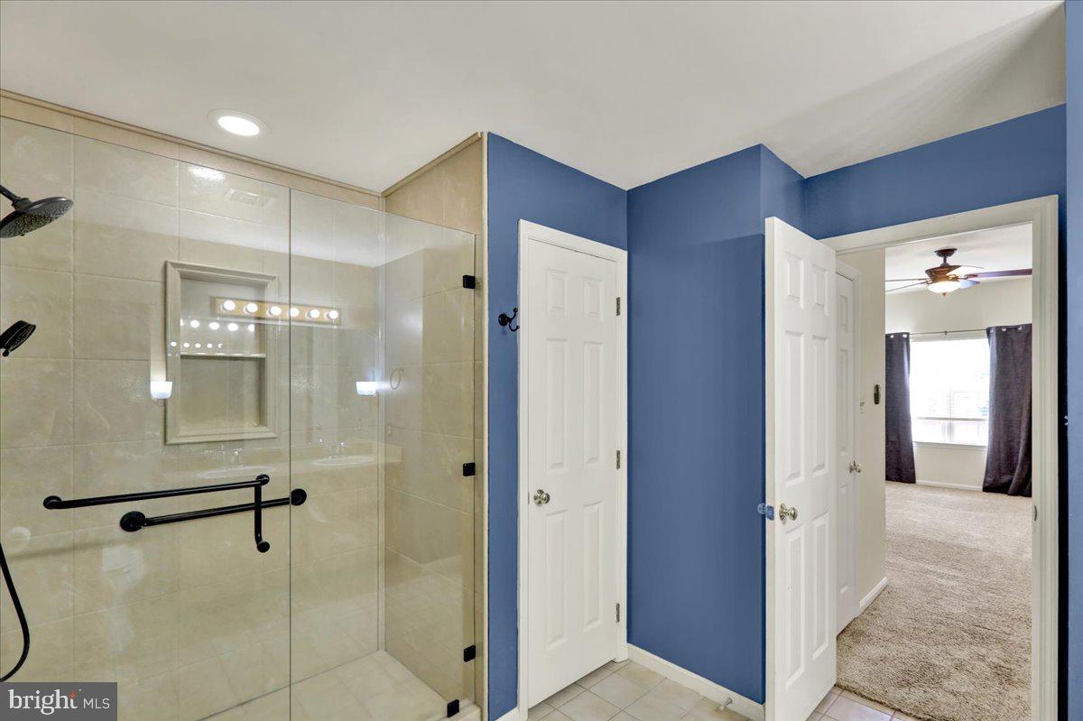 191 Hawthorne Court Reading, PA 19610 - Photo 13 of 19 Primary bathroom