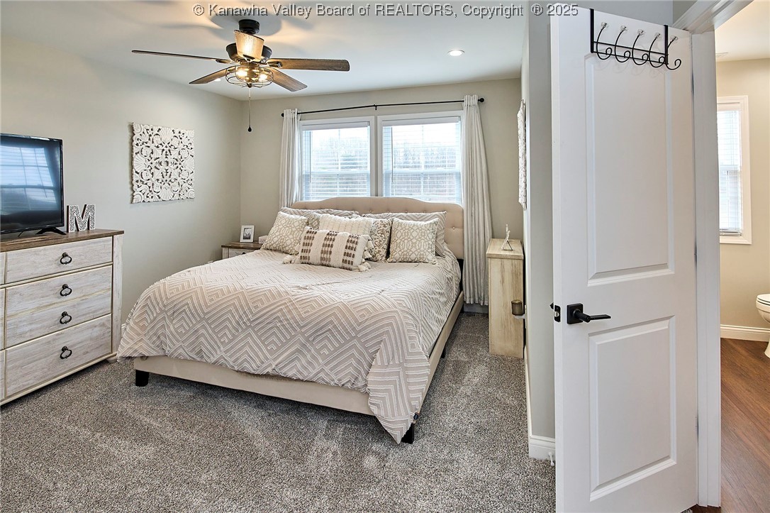 9077 Teays Valley Road Scott Depot, WV 25560 - Photo 25 of 50 Primary Bedroom