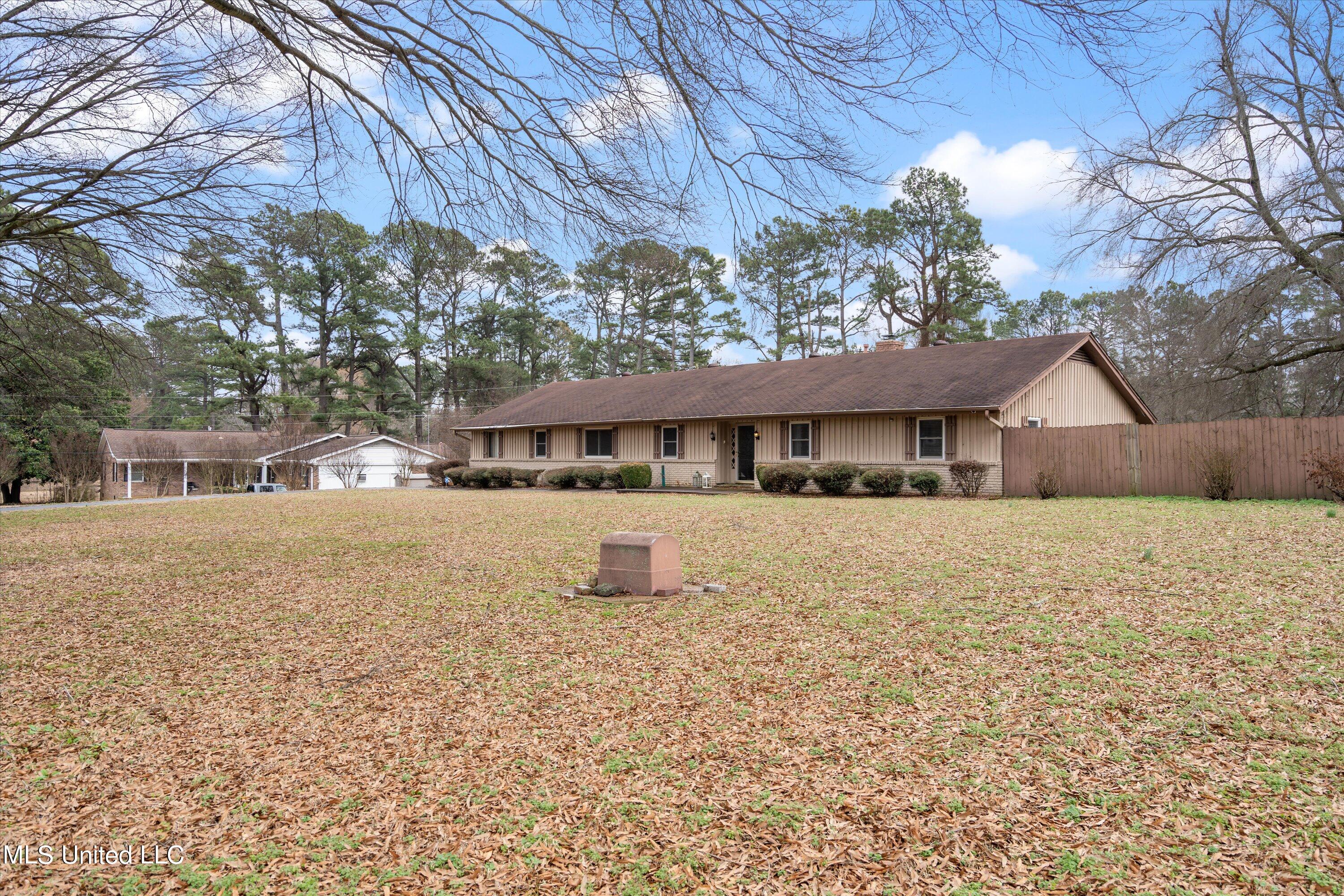 3645 Nail Road Horn Lake, MS 38637 - Photo 2 of 40 02-DSC0601