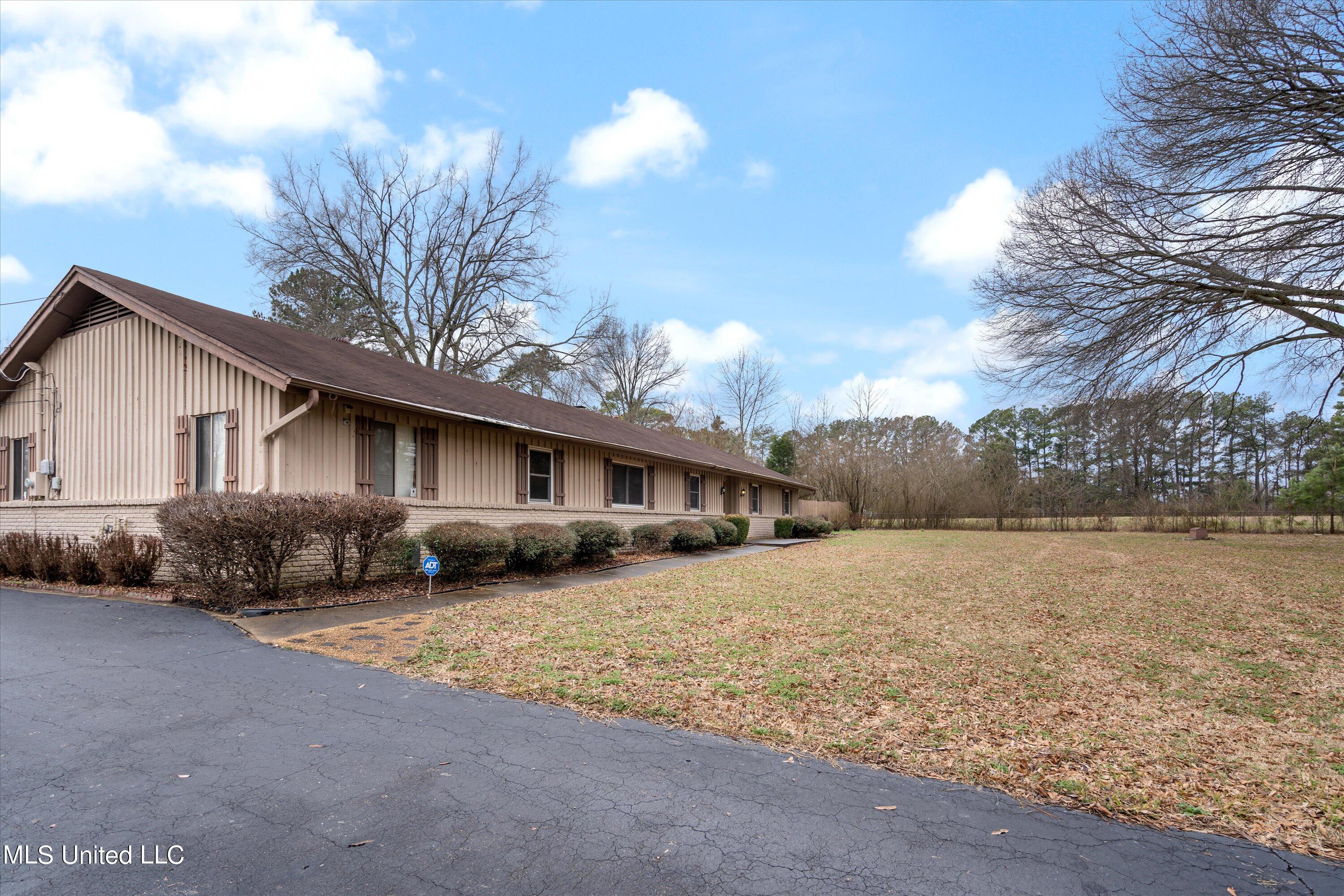3645 Nail Road Horn Lake, MS 38637 - Photo 3 of 40 03-DSC0610
