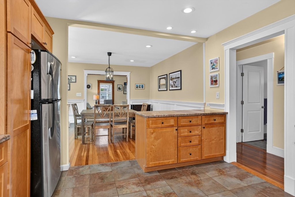 67 Webster Street, Unit 2 Arlington, MA 02474 - Photo 16 of 34