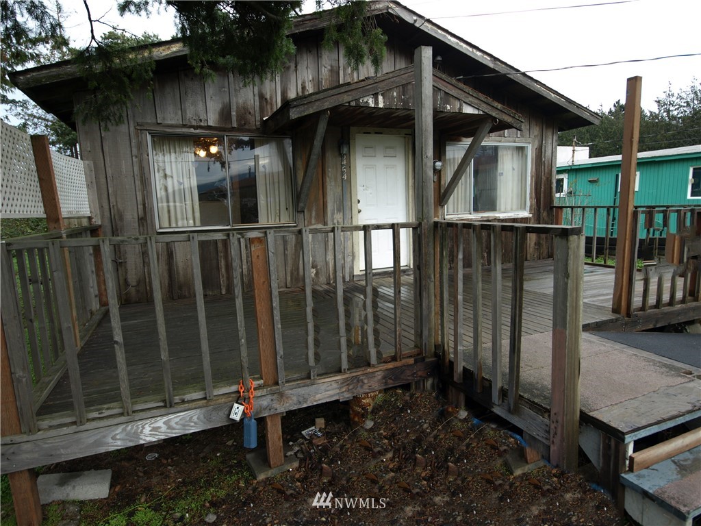 3454 Grove Road Bellingham, WA 98226 - Photo 3 of 16 Gallery Image 3
