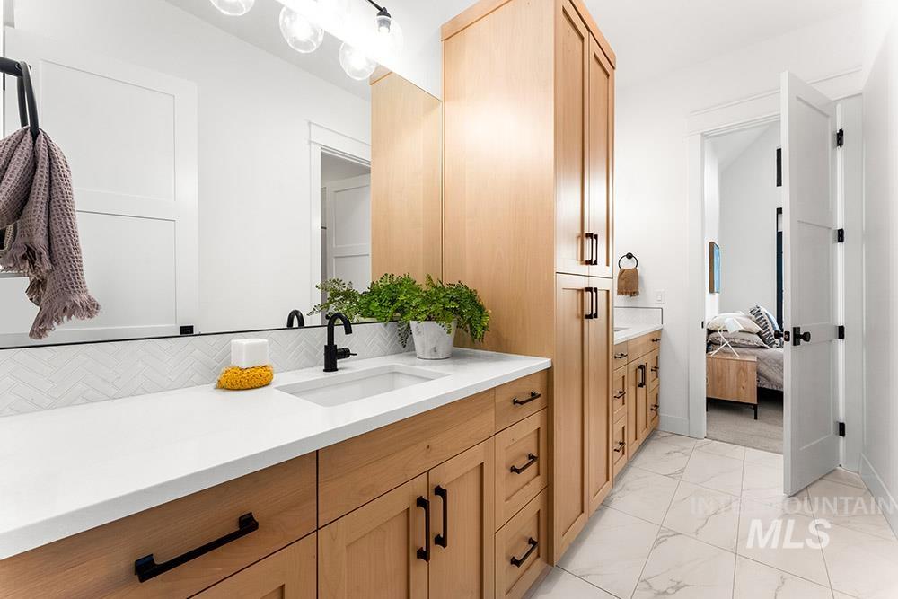 6284 Salmon Falls Lane Star, ID 83669 - Photo 21 of 35