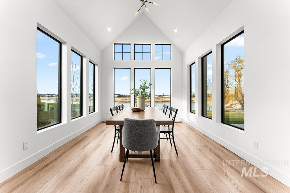 6284 Salmon Falls Lane Star, ID 83669 - Photo 9 of 35