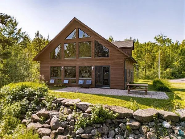 $580,000 | 4087 Loggers Trail, Two Harbors, MN 55616
