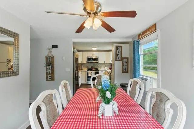 $395,000 | 20 Richardson Drive, Unit R, Derry, NH 03038