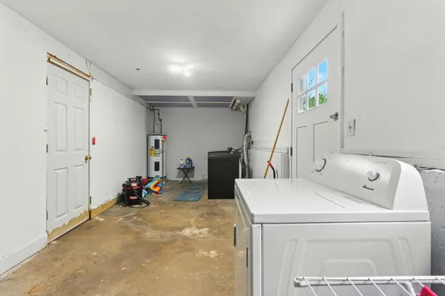 $395,000 | 20 Richardson Drive, Unit R, Derry, NH 03038