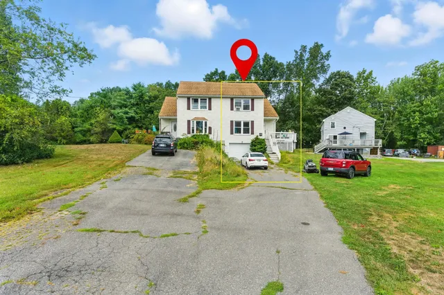 $395,000 | 20 Richardson Drive, Unit R, Derry, NH 03038