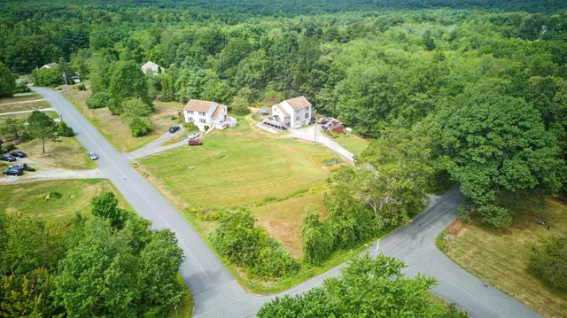 $395,000 | 20 Richardson Drive, Unit R, Derry, NH 03038