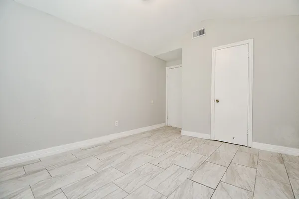 $1,899 | 5811 Greencraig Drive, Houston, TX 77035