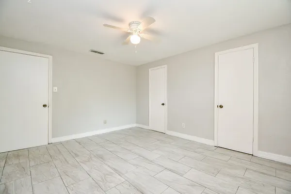 $1,899 | 5811 Greencraig Drive, Houston, TX 77035