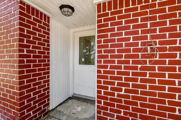 $1,899 | 5811 Greencraig Drive, Houston, TX 77035