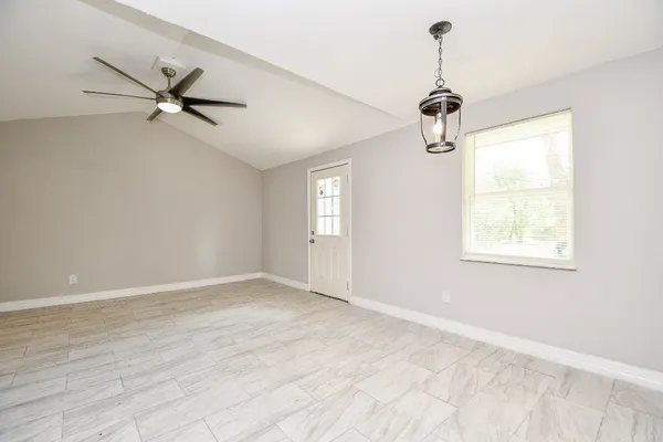 $1,899 | 5811 Greencraig Drive, Houston, TX 77035