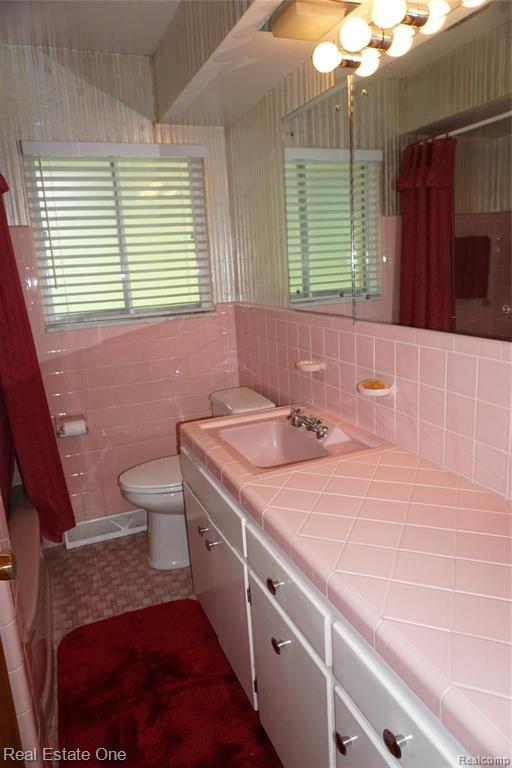 200 Windsor Road Rochester Hills, MI 48307 - Photo 21 of 25