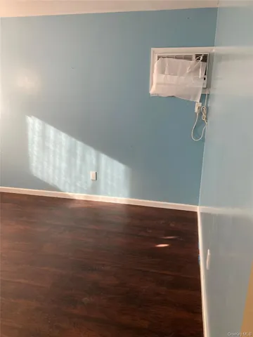 a view of a room with an empty space