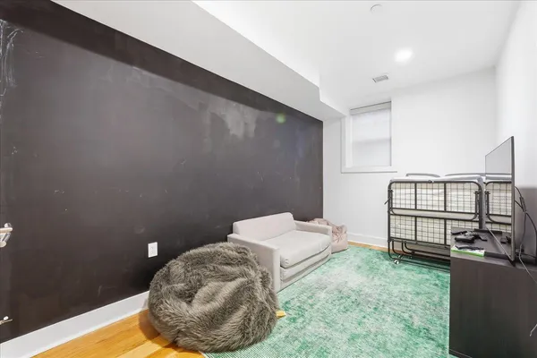 $3,000,000 | 1023 Washington Street, Unit 1, Hoboken, NJ 07030
