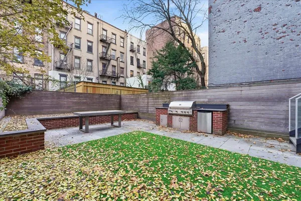 $3,000,000 | 1023 Washington Street, Unit 1, Hoboken, NJ 07030