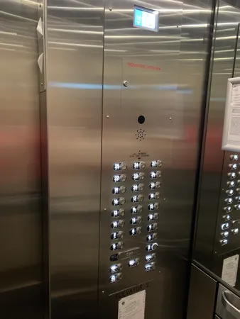 $2,450 | 1212 North LaSalle Drive, Unit 1910, Chicago, IL 60610