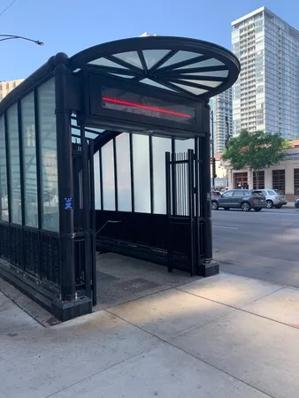 $2,450 | 1212 North LaSalle Drive, Unit 1910, Chicago, IL 60610