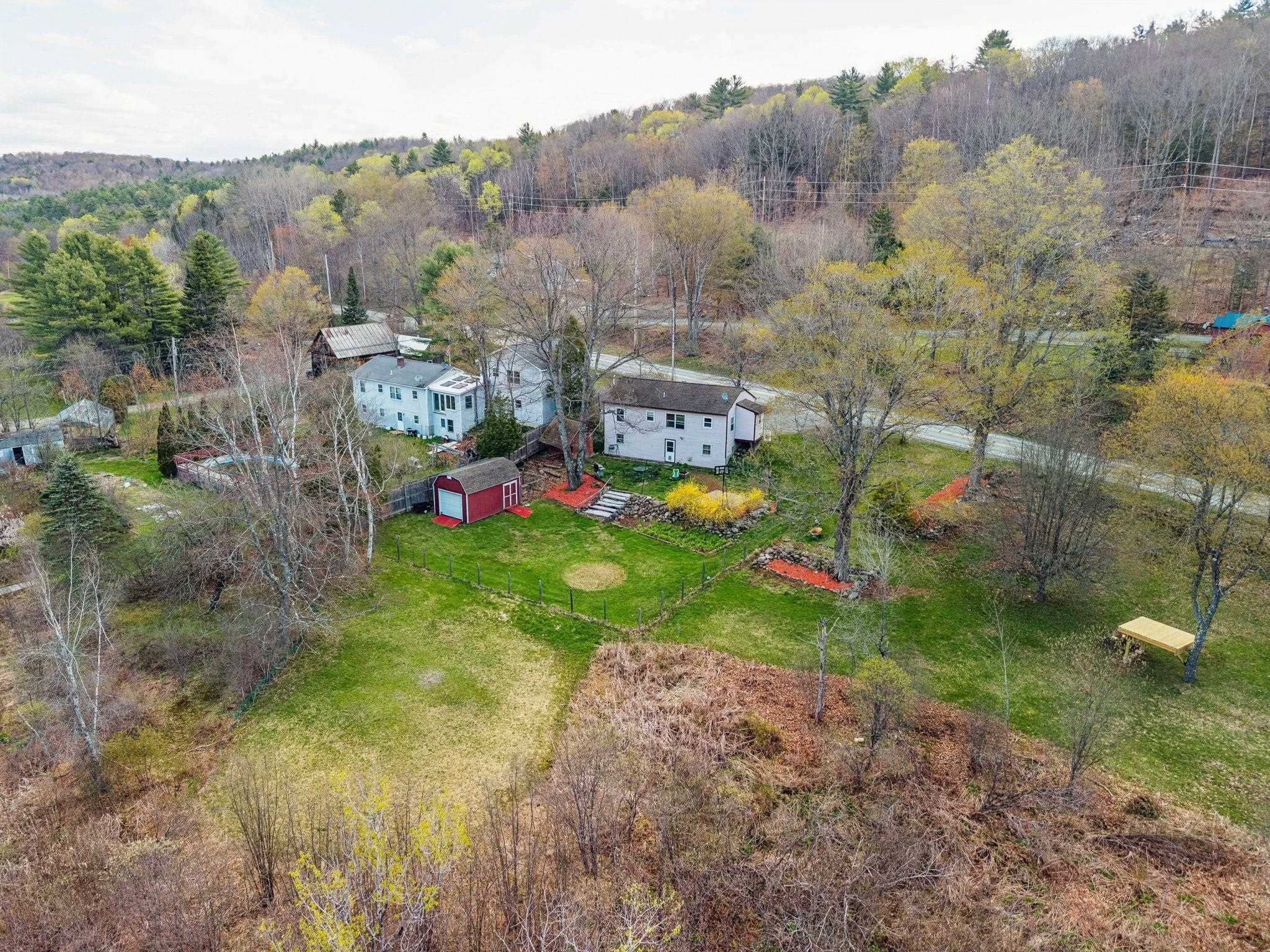 463 Highway 12 Hartland, VT 05048 - Photo 25 of 28