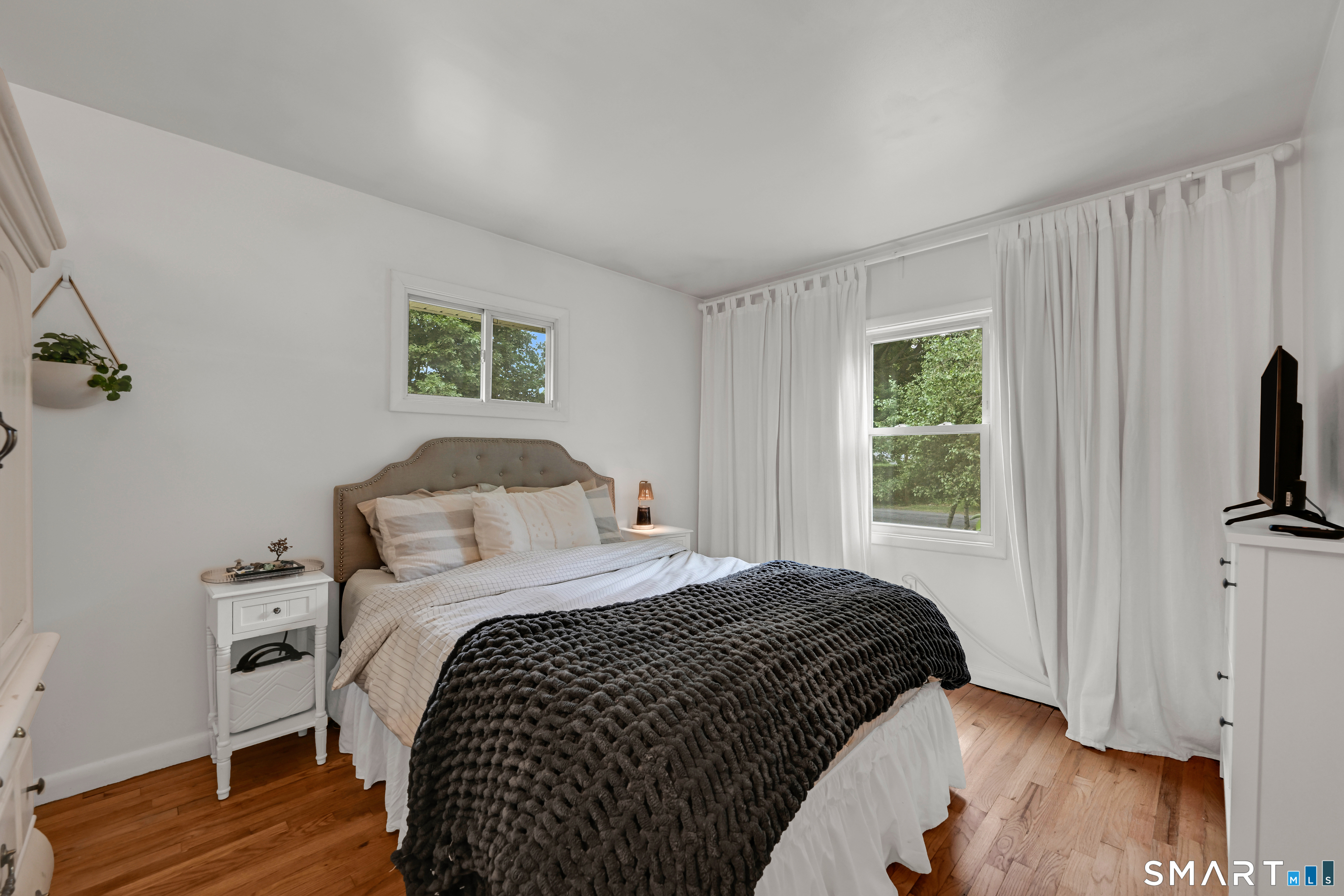 198 Beacon Manor Road Naugatuck, CT 06770 - Photo 10 of 22