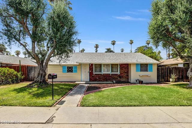 $755,000 | 17400 Cantlay Street, Lake Balboa, CA 91406