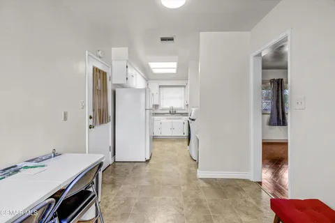 $755,000 | 17400 Cantlay Street, Lake Balboa, CA 91406